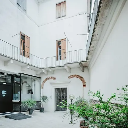 Downtown - Elegant Luxury Διαμέρισμα Βιτσέντζα
