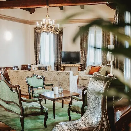 Διαμέρισμα Downtown - Elegant Luxury Βιτσέντζα