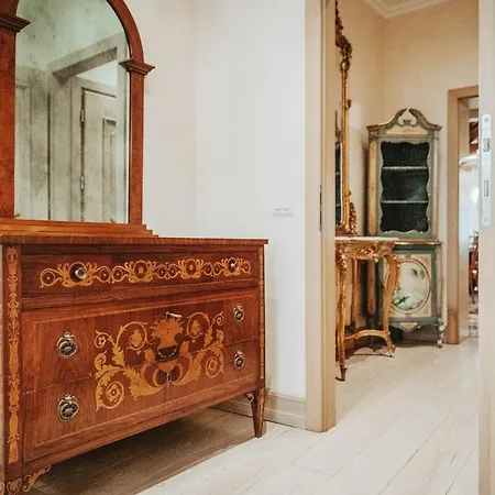 Downtown - Elegant Luxury Διαμέρισμα *